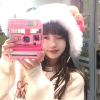 鉴宝神手，我靠赌石咸鱼翻身